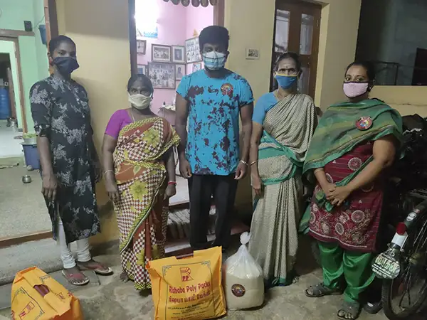 Yaamie volunteers supporting local women